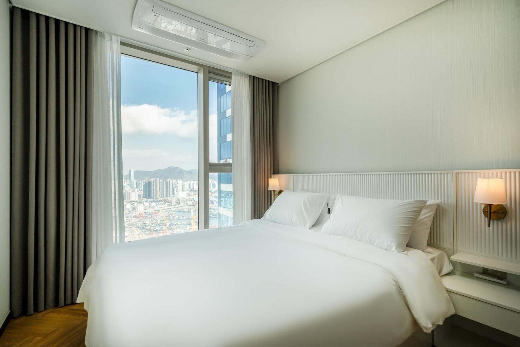 Brown Suites Busan Station Kültér fotó