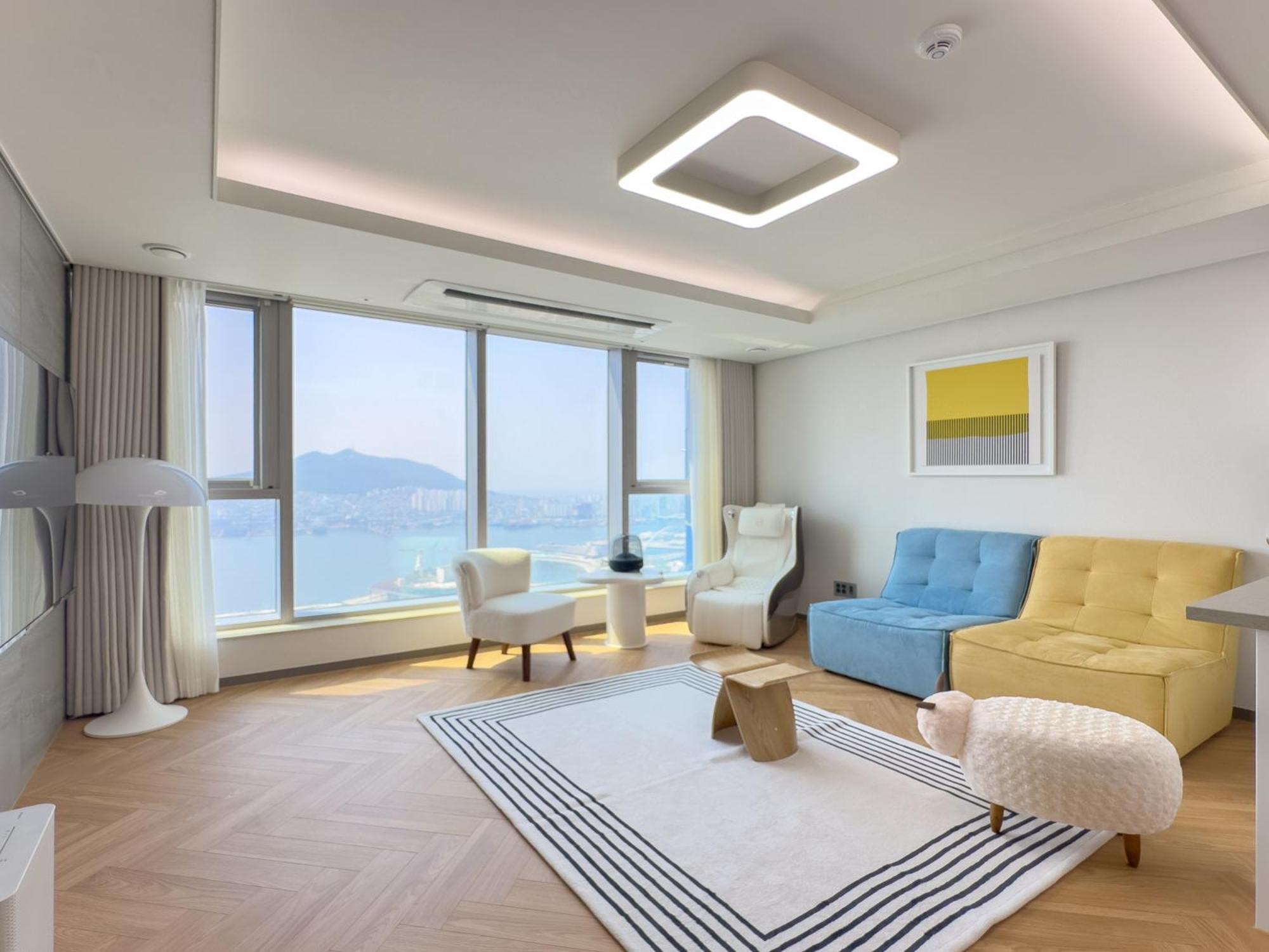 Brown Suites Busan Station Kültér fotó